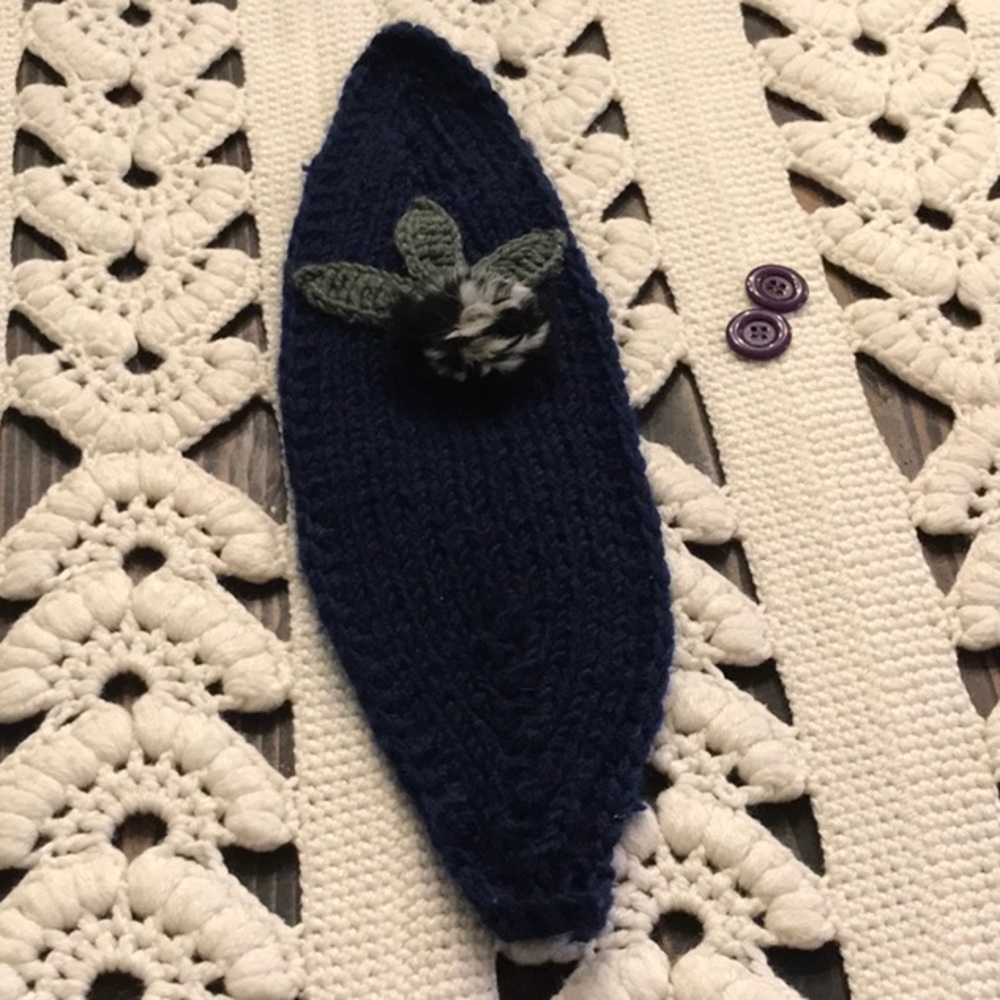 Flower Ear Warmer - Picture 2 of 6